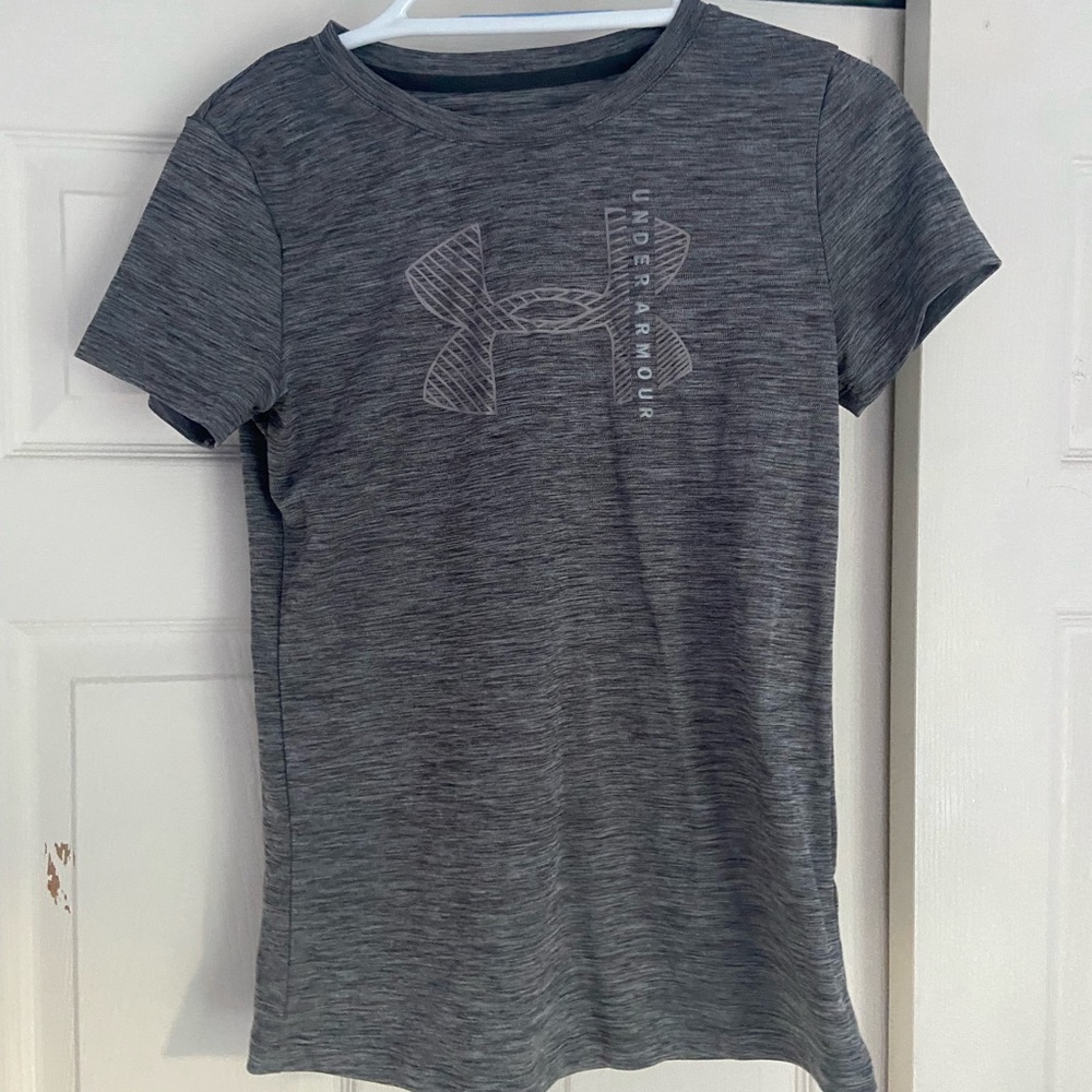 Under Armor T-Shirt